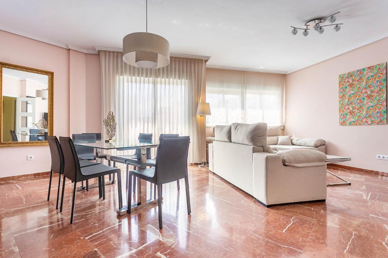 Luxury Canalejas Apartman Sevilla Kültér fotó